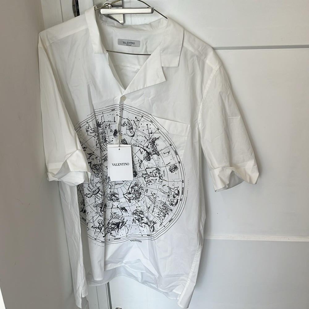 Valentino Garavani Zodiac Map Print Shirt New w tag! Size 46 M/L